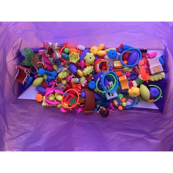 Tsum Tsum Toys Lot - 100 pieces - Disney - Picture 2 of 4